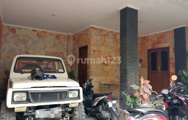 Rumah Modern 2 Lantai Lokasi Strategis Di Daerah Ubung 2