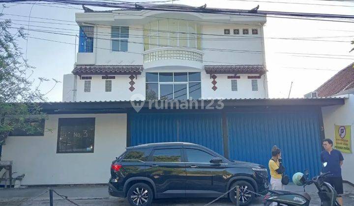 Di Jual Rumah Segera 3 Lantai Di Kuta Di Komplek Perumahan Warga  1