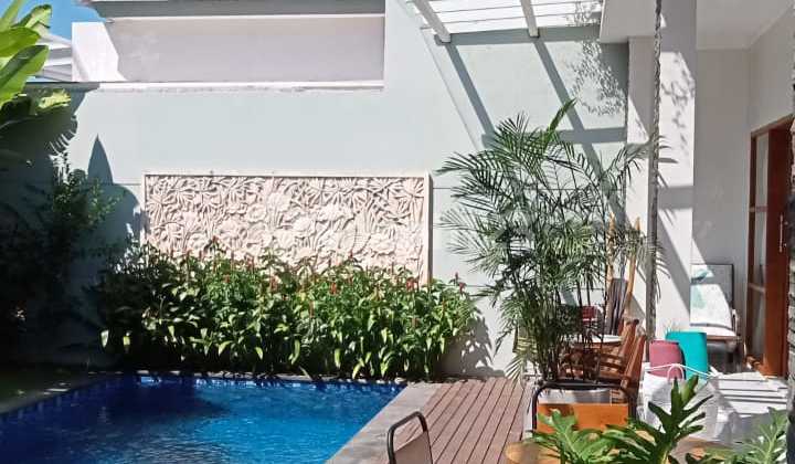 Beautiful Tropical Villa in Jimbaran By Pass Near Immigration