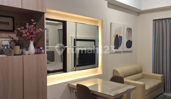 Dijual Cepat Apartemen Mewah Puri Mansion, Furnished, T A/6