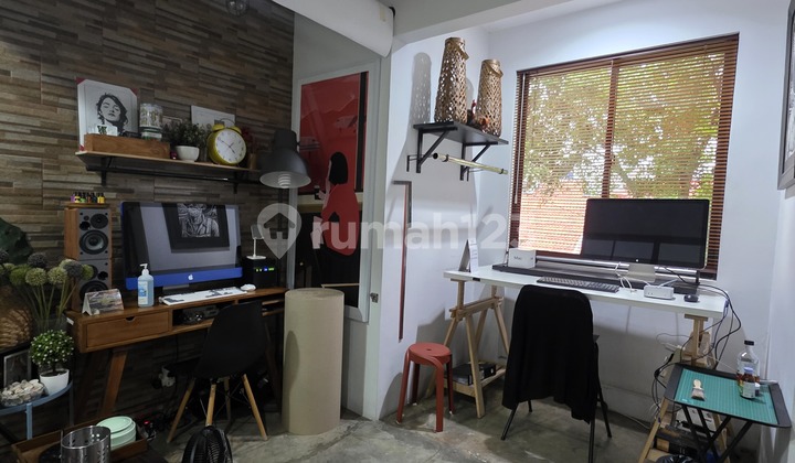 Dijual Rumah Modern Office Style di Metro Permata 1