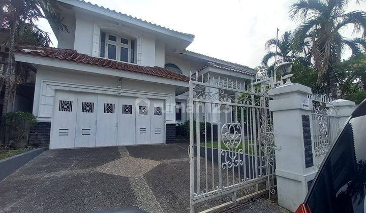 Rumah Mewah Kondisi Terawat Baik 2 Lantai di Pejaten Hanya 5 Menit Jalan Kaki Ke Jl. Raya Pasar Minggu 1