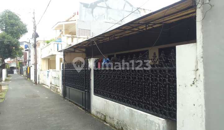 House in East Tebet Near Tebet Station 2