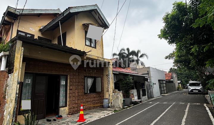 Rumah 2 Lantai Akses Jalan Luas 2 Mobil di Menteng Dalam, Dekat Mall Kokas