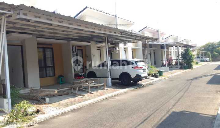 Rumah Cluster Di Karawang Barat Galuh Mas Dekat RS Primaya 15 Menit ke Pintu Tol Karawang - Cikampek 2