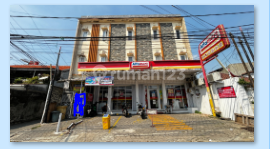 Nice Boarding House 23 Doors, 3 Floors and Rooftop, on the First Floor There is an Alfa Mart, in Kebon Nanas, Jatinegara 2