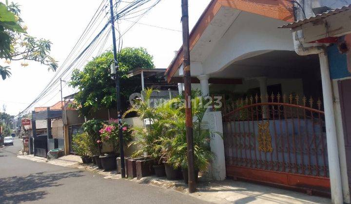 Dijual Rumah di Pal Batu Menteng Dalam Tebet Cocok Direnovasi Untuk Kos2an Kontrakan 1