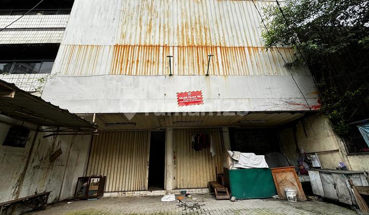 Gedung Kantor Berlokasi Komersil Dan Strategis, Di Jl. Kramat Kwitang, Jakarta Pusat