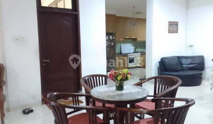 Rumah 2 Lantai, Cantik Terawat Di Tebet Timur, dan Hanya Satu Menit Ke Jl. MT Haryono 2