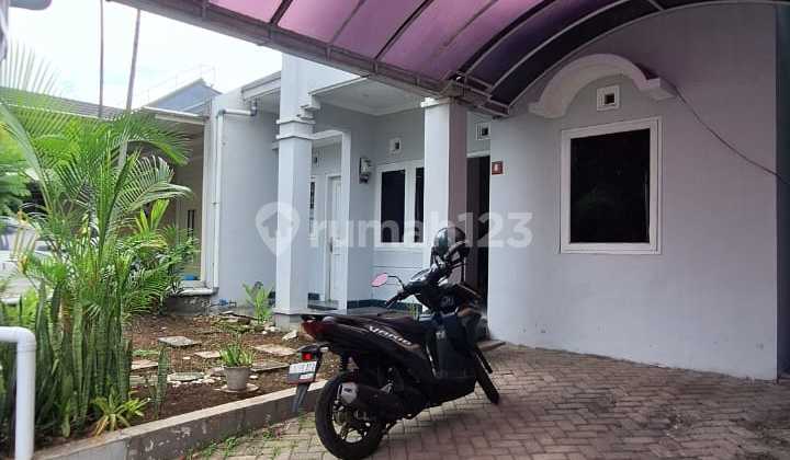 Quick Sale Ready-to-Occupy Singgasana Pradana Complex 2