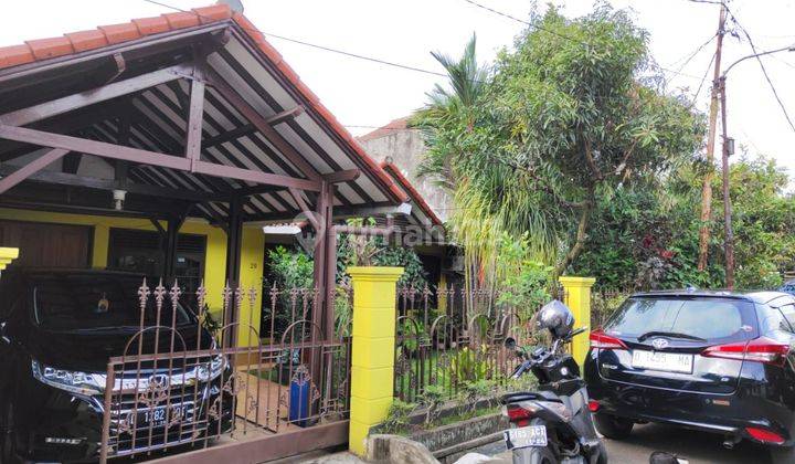 Rumah Tengah Kota Turangga Jalan Depan Lebar 2