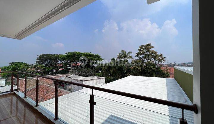 Rumah Lux Dekat Pemkot Cimahi Siap Huni 2