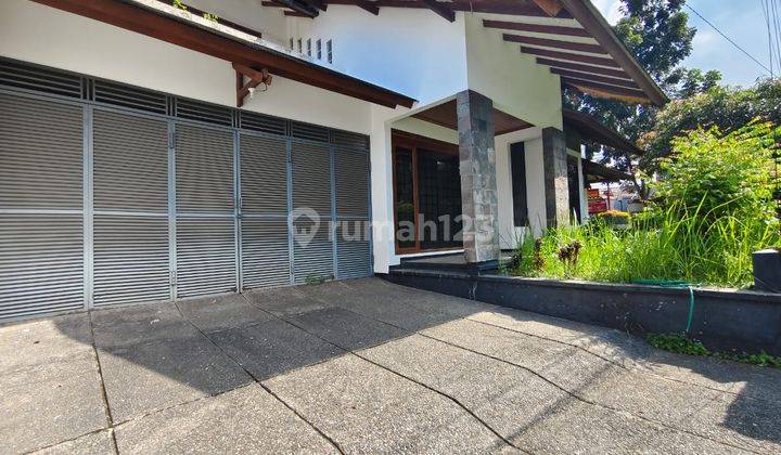 Rumah Pinggir Jalan Kliningan Bandung Bisa Buat Usaha 2