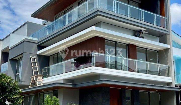 Citra 8 Bangunan Baru~3lantai~siap Huni