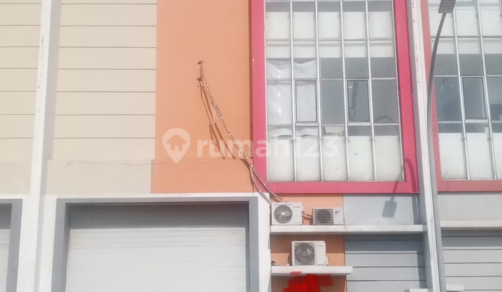 Gudang Sedayu Bizzpark Daan Mogot Jakbar 9x36 Dijual Cepat