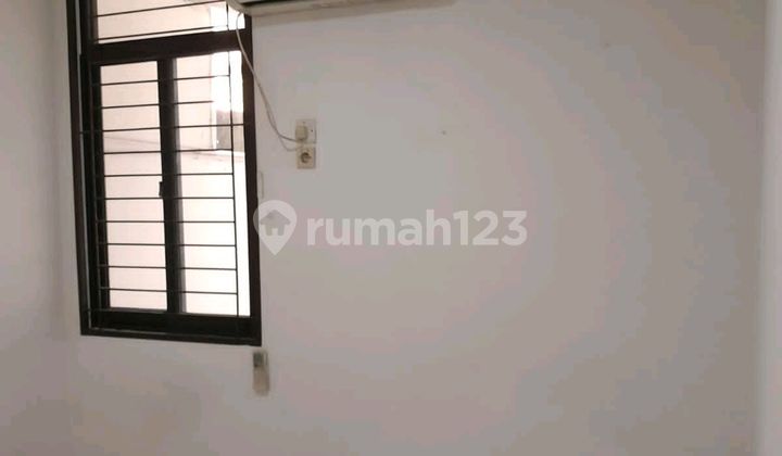 Gudang Dijual Daan Mogot, Lokasi Strategis