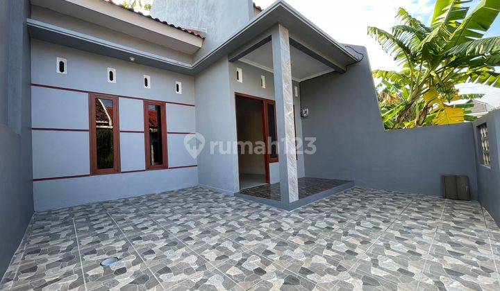 Rumah Siap Huni,desain Minimalis,sudah Full Bangunan 1