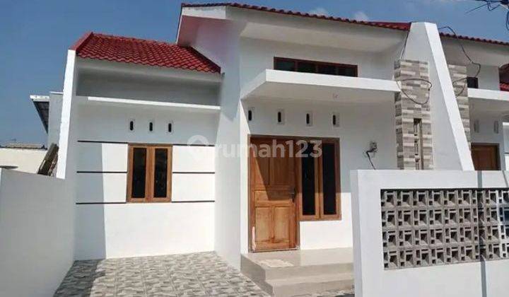 Rumah Siap Huni,desain Minimalis,,lokasi Istimewa  1