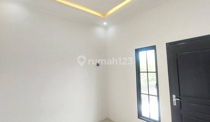 Rumah2 Lantai Full Balkon,spek Mewah,akses Mudah 2