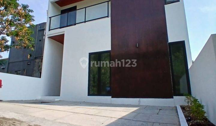 Rumah 2lantai Desain Istimewa,spek Mewah,harga Murah 1