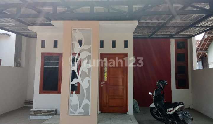 Rumah di Utara Pasar Niten Jalan Bantul 500Jtan Shm BerImb