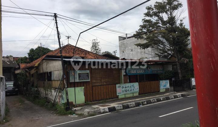 Rumah Bonus Ruko Tepi Jalan Jogokariyan Cocok Untuk Usaha