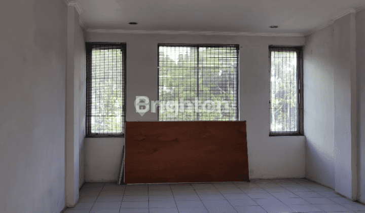 RUKO STRATEGIS 3 LANTAI DEKAT PARIS VAN JAVA BANDUNG 2