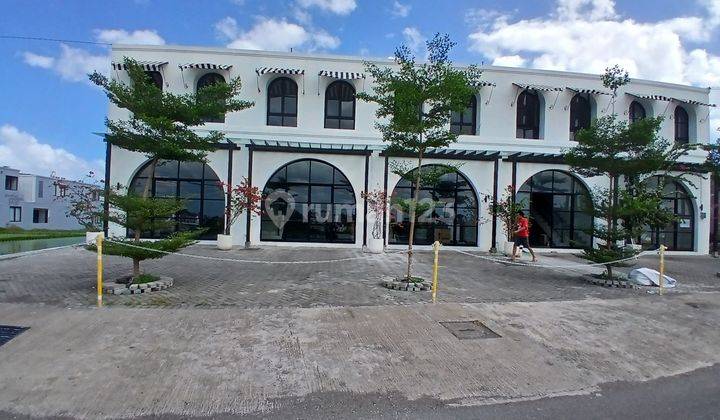 3LEVEL MEDITERRANEAN SHOPHOUSE with a Touch of Colonial Elegance 1