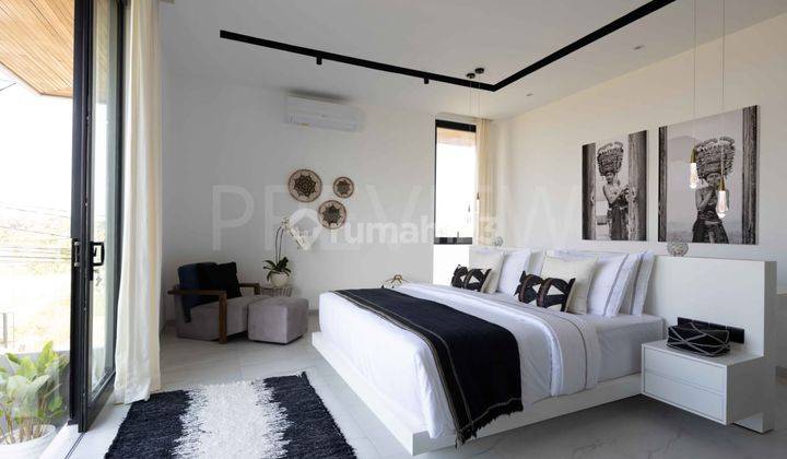  Elegant 3BR surrounded by ricefield view in Pantai Nyanyi Bali 1