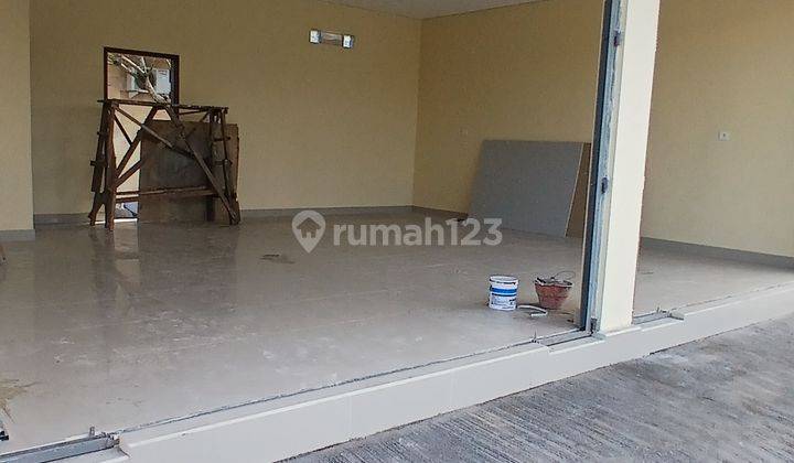 Affordable Commercial Space available in Prime Nyanyi Villa Area 2