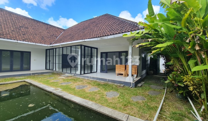 High Earning Potential 3BR Villa in Padang Linjong, Canggu - Ready to Manage