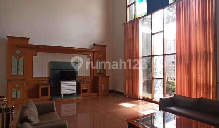 For Sale Luxury Furnished House in Setiabudi Regency Bandung 5078 2