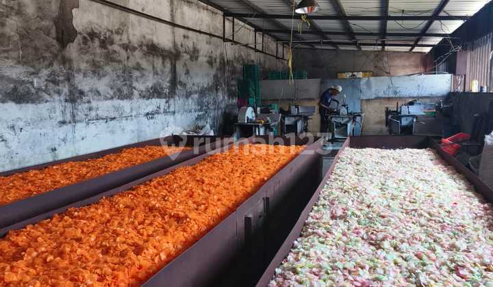 Gudang Hitung Tanah di Mainroad Jalan Laswi Baleendah 5154