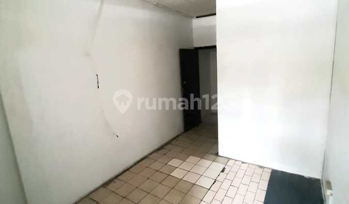 Ruko in Sayap Setiabudi Gegerkalong Bandung Frf 022