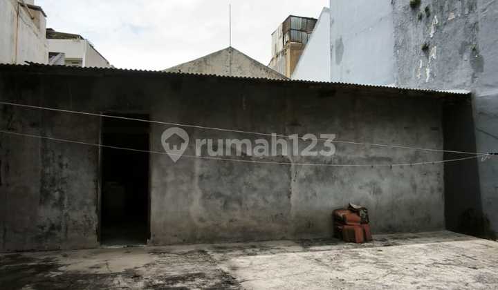 Dijual Rumah Hitung Tanah Sayap Gatot Subroto Bandung