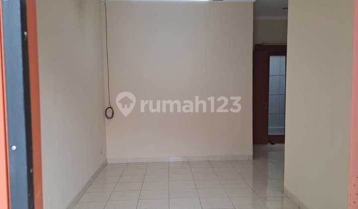 Dijual Rumah Siap Huni Singgasana Pradana Bandung 2