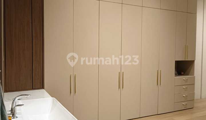 Dijual Rumah Luxury Mekarwangi Bandung American Classic 2