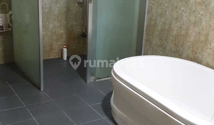 Pasteur Wing House Strategic Location in Sukamulya Bandung Frf 021 2