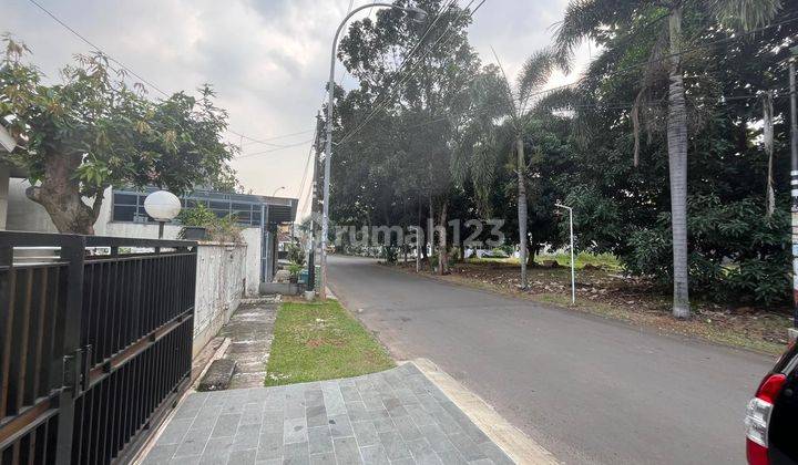 Dijual Rumah di Bsd Kencana Loka, Siap Huni, Kondisi Terawat 2