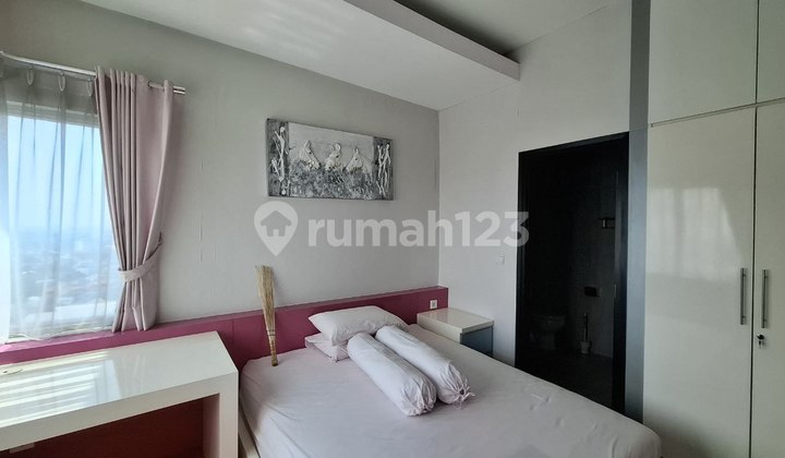 Affordable Solo Paragon Apartment Penthouse Type