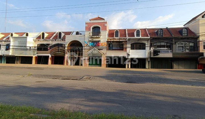 Dijual Murah Ruko Bagus area komersial Solo Baru Dijual Murah Ruko Bagus area komersial Solo Baru