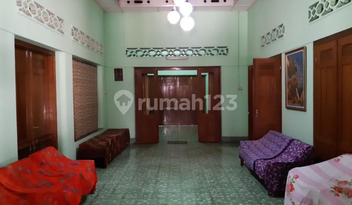 Di Jual Rumah dan Ruang Usaha Jl Slamet Riyadi Solo