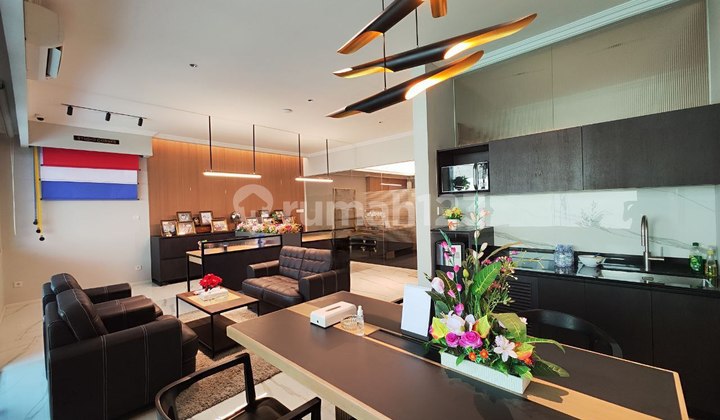 Ruko Mewah Solo Baru Siap Pakai Bangunan Istimewa