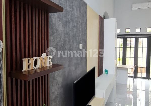 Rumah Cantik Siap Huni di Gentan — Semi Furnished & Lokasi Strategis! 2