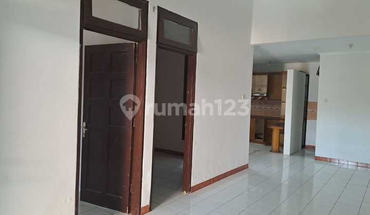 Disewakan Rumah di Citra 3, Jakarat Barat 2