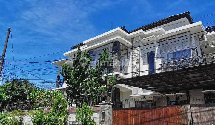Disewakan Rumah Premium di Renon, Denpasar