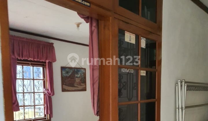 Dijual Rumah Lokasi Strategis Di Ciputat Tangerang Selatan 2