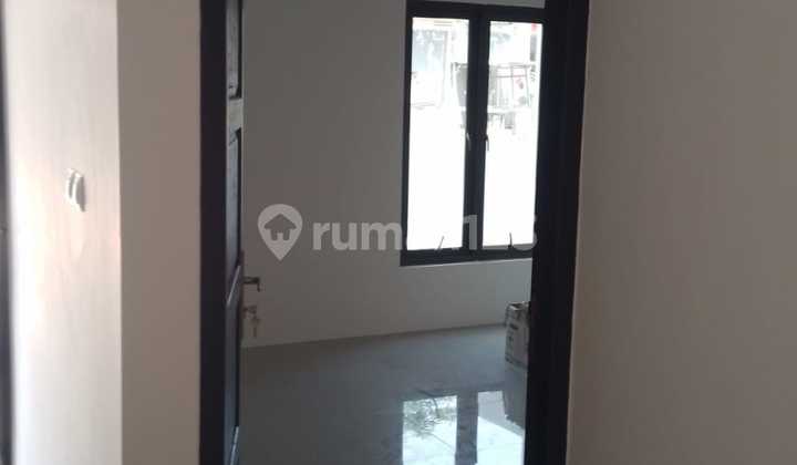 Rumah Siap Huni Murah Dekat Tol Jatibening Bekasi 2