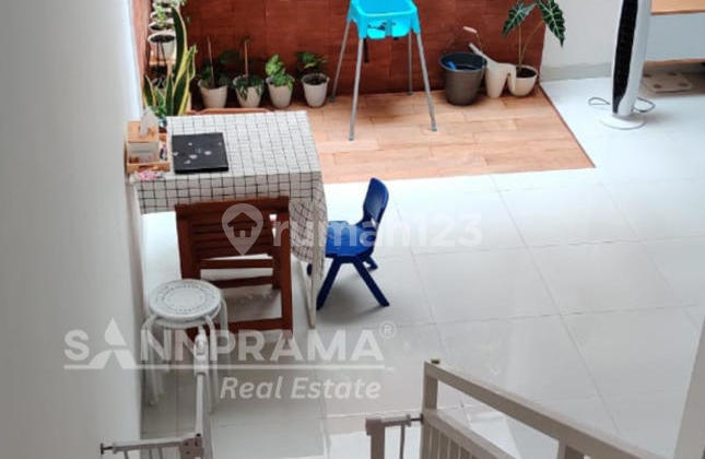 Cheap Second-Hand Furnished House in Beji, Depok 2