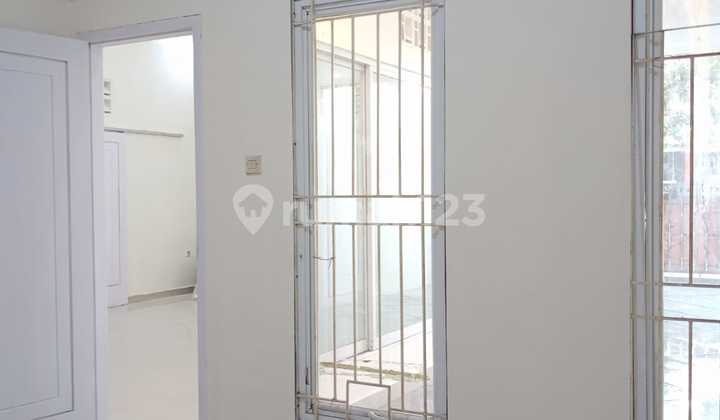 Rumah Siap Huni + Mezanine di Perumnas Depok 1 2